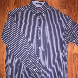Men’s Tommy Hilfiger Button Down - Size L